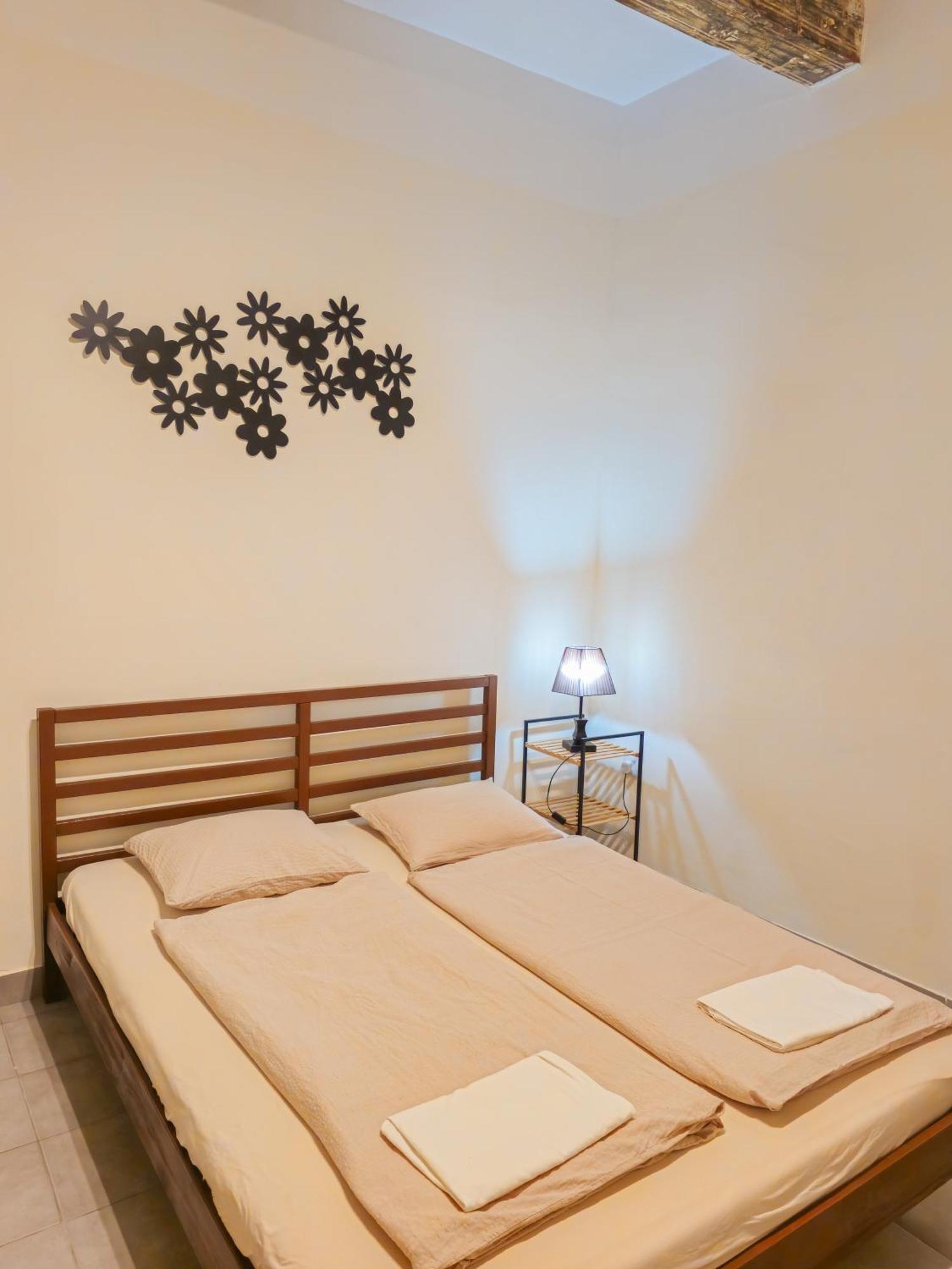Valletta Main Street Apartment エクステリア 写真